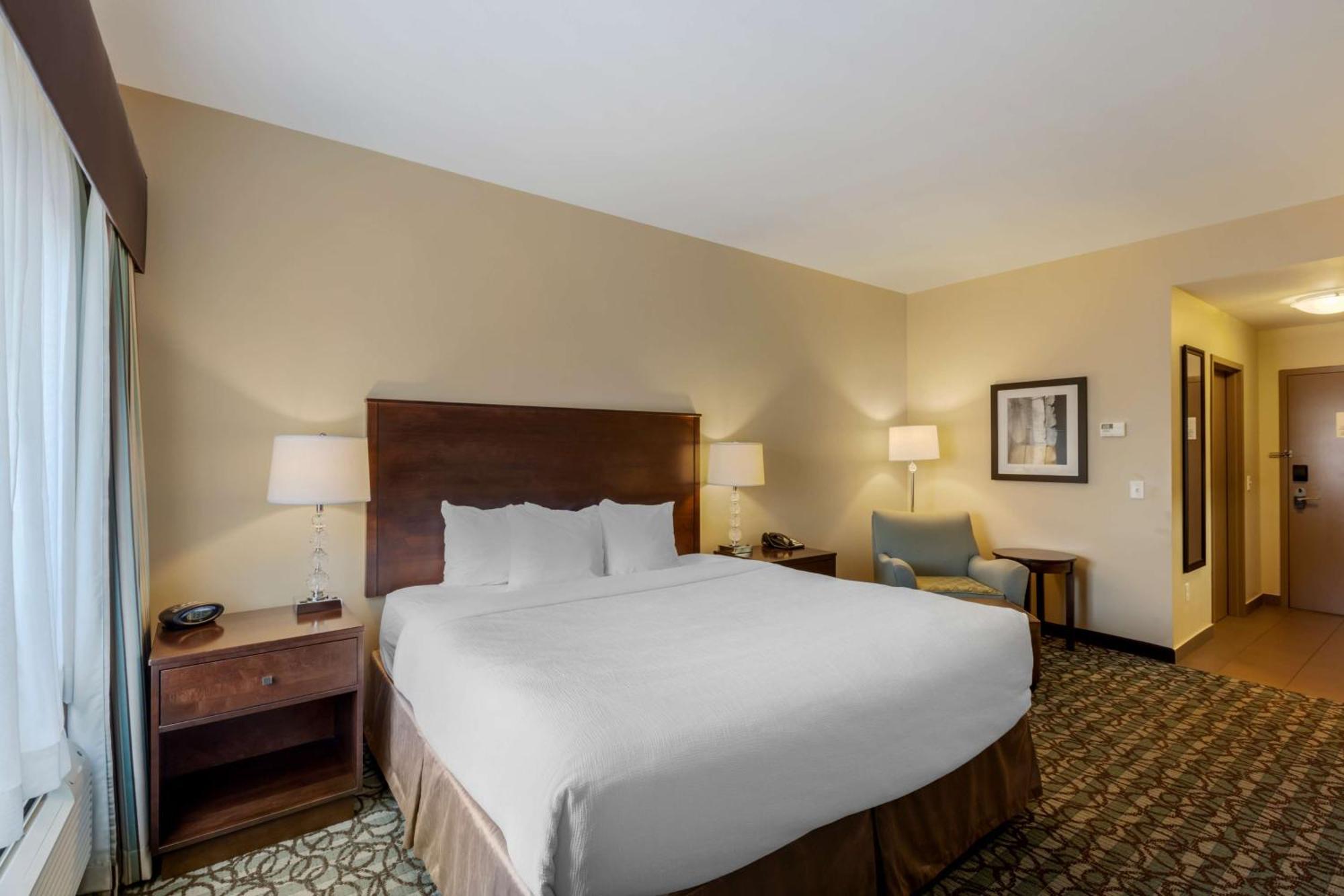 Best Western Plus Walkerton Hotel & Conference Centre 外观 照片